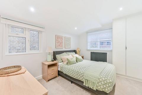 Hewer Street, Ladbroke Grove, London, W10