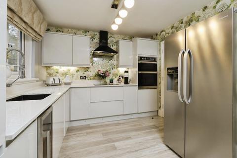 5 bedroom detached house for sale, Whiteford Road, Stepps, G33