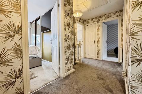 5 bedroom detached house for sale, Whiteford Road, Stepps, G33