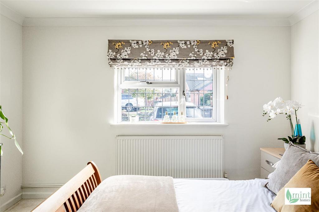 Papercourt Lane - Watermark-29.jpg