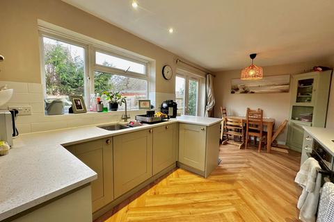 undefined, Deerfield Close, Buckingham, MK18