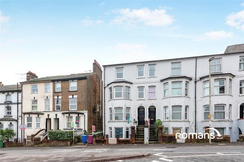 1 bedroom flat to rent, Queens Road, Aldershot, Hampshire, GU11