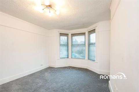1 bedroom flat to rent, Queens Road, Aldershot, Hampshire, GU11