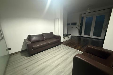 undefined, Canterbury Road, London E10