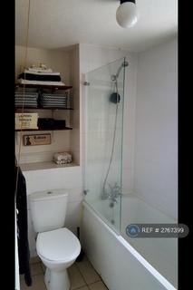 undefined, Cromarty Court, London, SW2