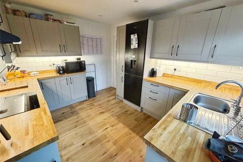 2 bedroom flat for sale, Okewood Court, Devon EX8