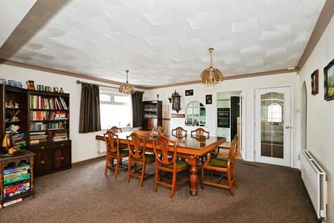 4 bedroom bungalow for sale, Barton Hill Drive, Sheerness ME12