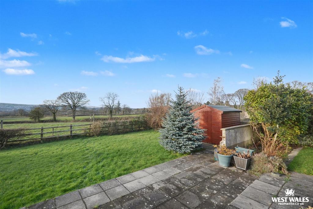 Rear garden