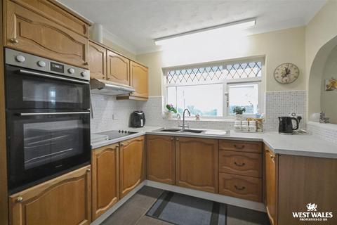 undefined, Llangoedmor, Cardigan