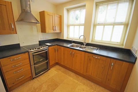 2 bedroom house to rent, Off London Road GL52 6ER