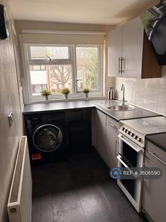 1 bedroom flat to rent, Hamilton Close, London, N17