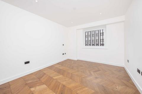undefined, Brook Street, Kingston Upon Thames KT1