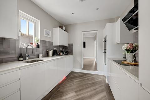 undefined, Hurst Road, Erith, DA8