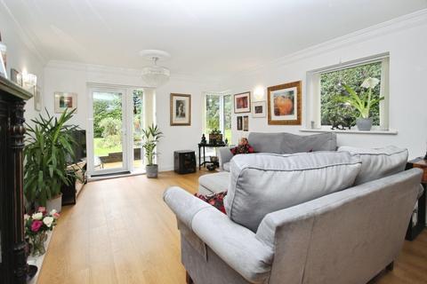 undefined, West Overcliff Drive, WEST CLIFF, BH4