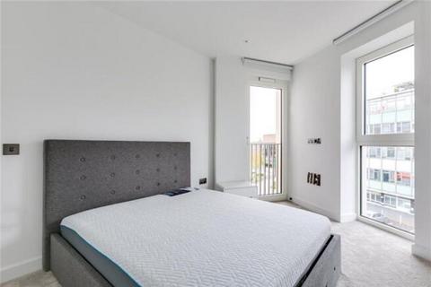 1 bedroom apartment for sale, Fountain Park Way, London, W12