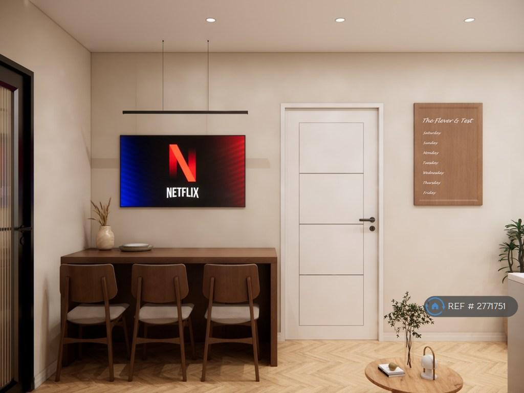 Kitchen/Communal