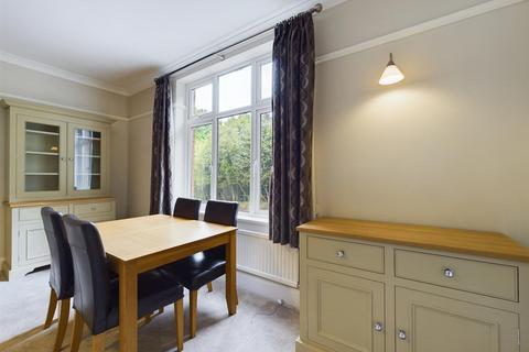 undefined, Flat 2, 170 Psalter Lane, Sheffield