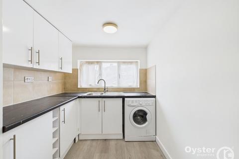 4 bedroom end of terrace house to rent, Hawkins Close, Harrow, HA1