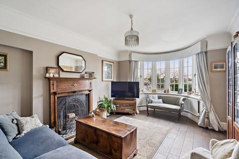 undefined, Silverdale Road, Bushey, WD23