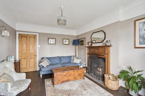 undefined, Silverdale Road, Bushey, WD23