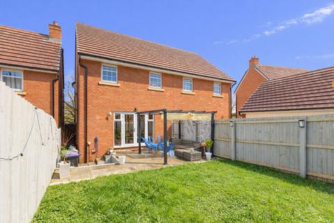3 bedroom semi-detached house for sale, Cwrt Carver, Pontrhydyrun, NP44