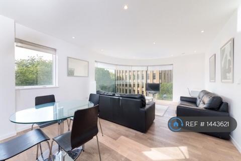 2 bedroom flat to rent, Holloway Road, London, N7