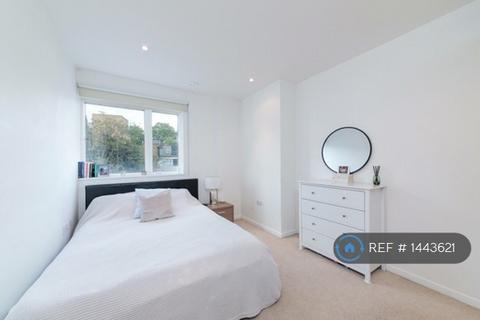 2 bedroom flat to rent, Holloway Road, London, N7