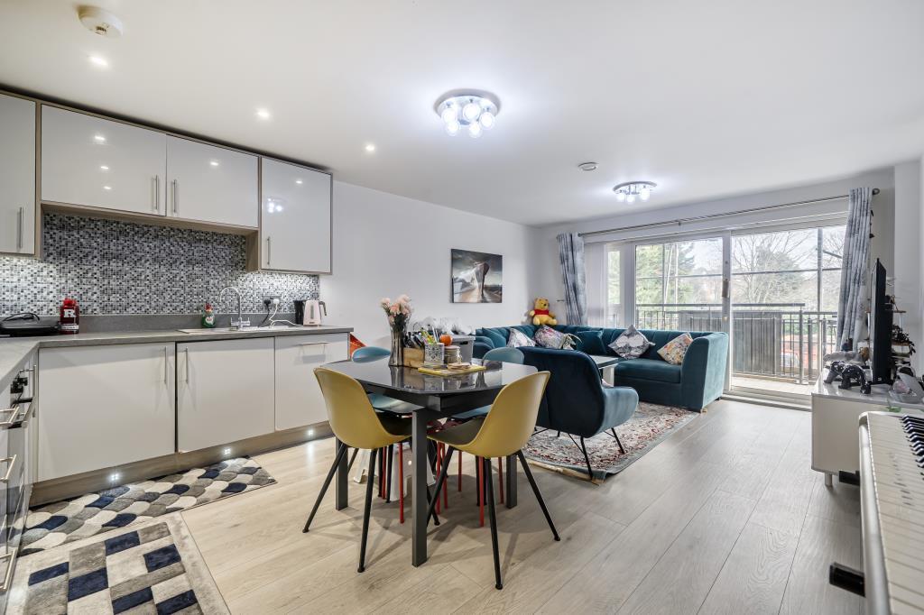 Kitchen/Dining Area