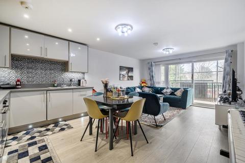 2 bedroom flat for sale, Slough,  Berkshire,  Trevena,  Windsor Road,  SL1