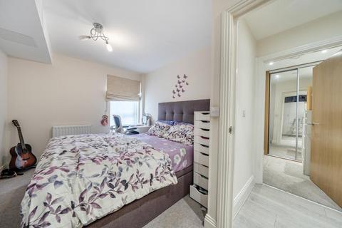 2 bedroom flat for sale, Slough,  Berkshire,  Trevena,  Windsor Road,  SL1
