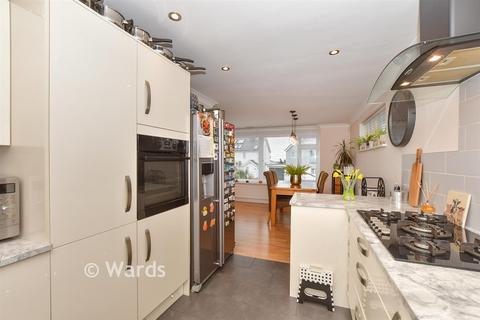 4 bedroom detached house for sale, The Parade, Greatstone TN28