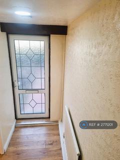 3 bedroom terraced house to rent, Corringham Road, Stanford-Le-Hope, SS17
