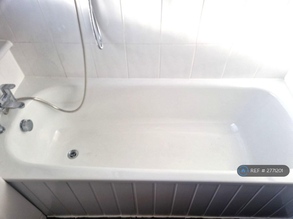 Bath Tub