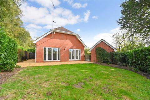4 bedroom detached house to rent, Torton Hill Road, Arundel