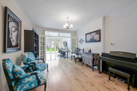 undefined, Malden Road, New Malden KT3