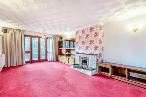 4 bedroom semi-detached house for sale, London Road, Ditton, Aylesford