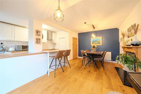 undefined, Nunroyd Road, Leeds, West Yorkshire
