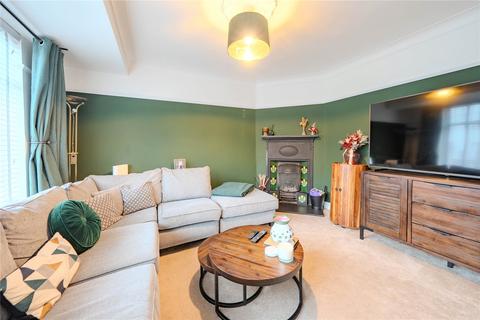 undefined, Nunroyd Road, Leeds, West Yorkshire
