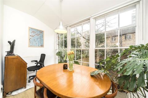 undefined, Southgate Road, De Beauvoir, London, N1