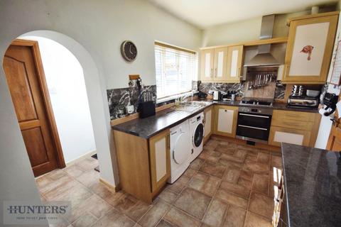 2 bedroom bungalow for sale, Dene Bank Avenue, Peterlee, County Durham, SR8 4SH