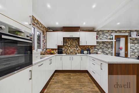 3 bedroom semi-detached house for sale, Stanningley Road, Bramley, Leeds, LS13