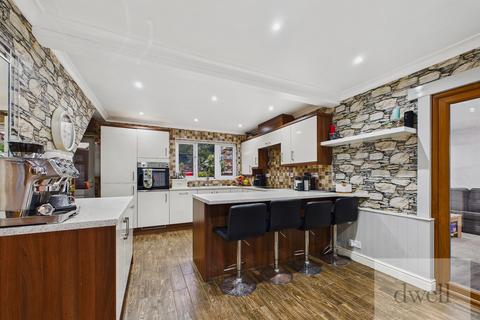 3 bedroom semi-detached house for sale, Stanningley Road, Bramley, Leeds, LS13