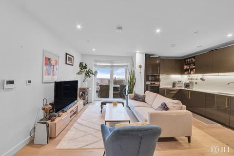 2 bedroom apartment to rent, Mary Neuner Road London N8