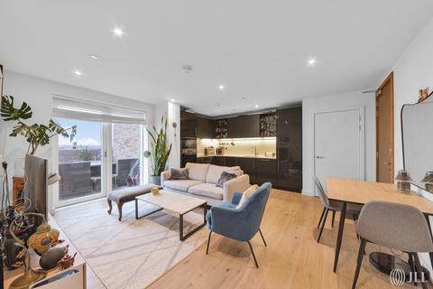2 bedroom apartment to rent, Mary Neuner Road London N8