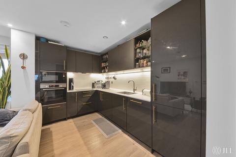2 bedroom apartment to rent, Mary Neuner Road London N8