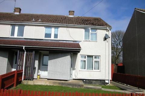 Llewellyn Walk, Corby