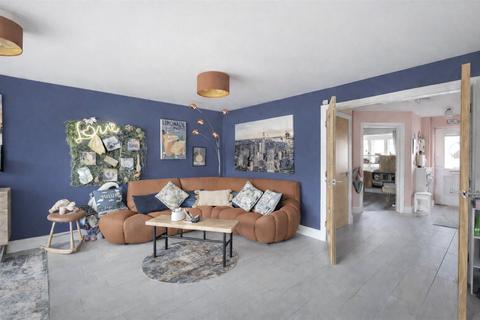 5 bedroom detached house for sale, Heatherfields Way, Whitehill, Bordon, Hampshire, GU35