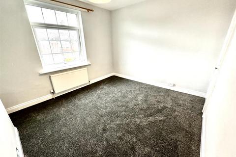 2 bedroom end of terrace house to rent, Gladstone Road, Maidstone ME14