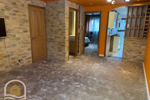 undefined, Fotheringay Gardens, Slough, Berkshire, SL1