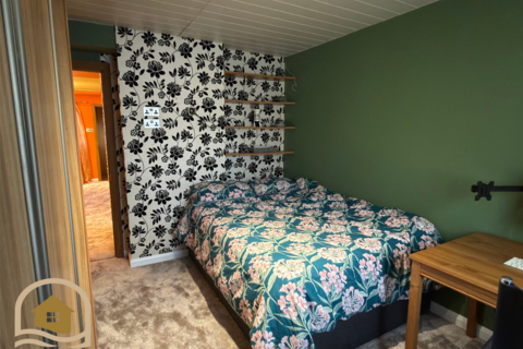 undefined, Fotheringay Gardens, Slough, Berkshire, SL1